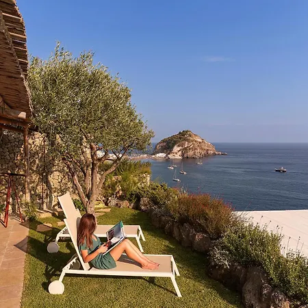 Costa Del Capitano Suite Apartments-3