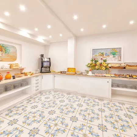 Le Canne Family Resort & Spa-3