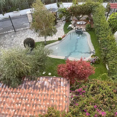 DOMUS PARVA - Villa con bio-piscina, spa privata e appartamenti panoramici-3
