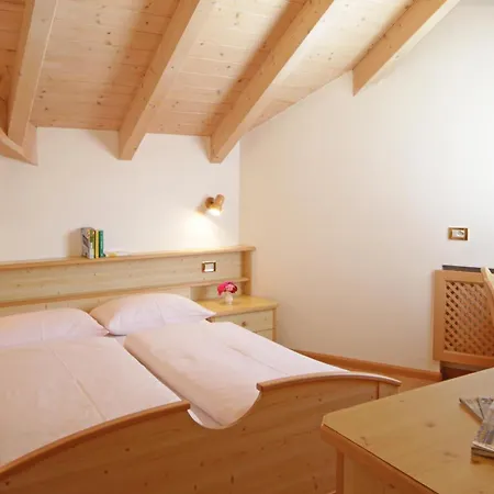 Garnì Lasteis B&B - apartments-3
