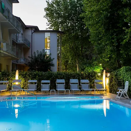 Hotel Athena-3