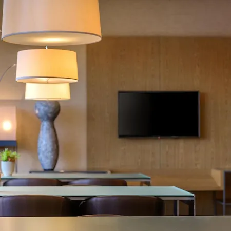 AC Hotel Vicenza by Marriott-2