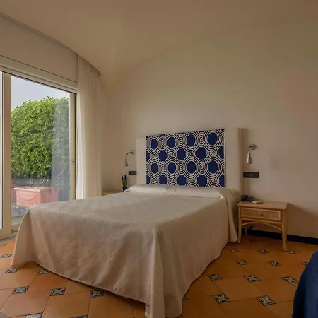 Hotel Bellevue Suite-3