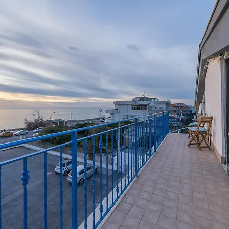 Orizzonte in blu-2
