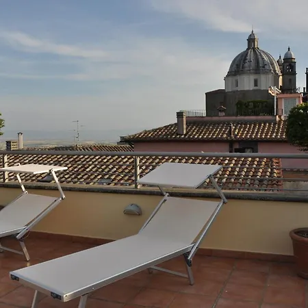Hotel Urbano V-3