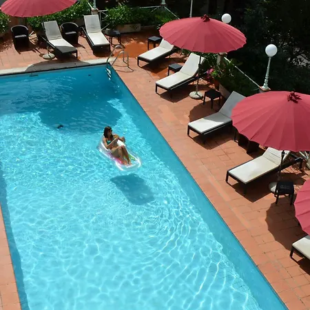 Grand Hotel Nizza Et Suisse-3