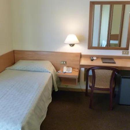 Hotel Plaza-2