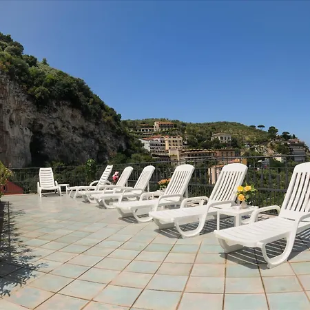Hotel Ascot Sorrento-3