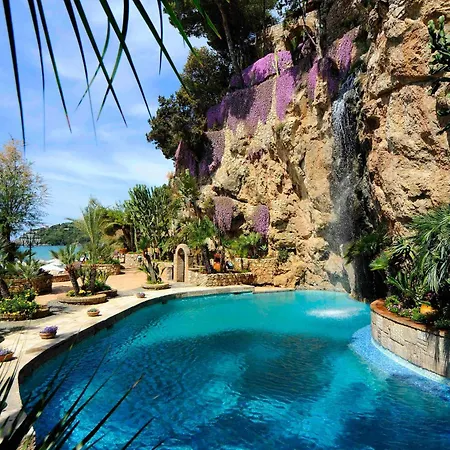 Aeneas' Landing Resort-3