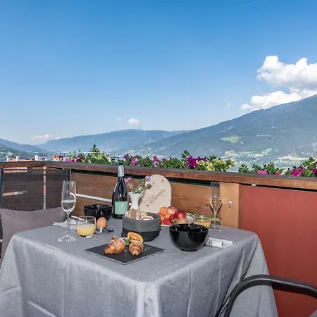 Hotel Tyrol-3