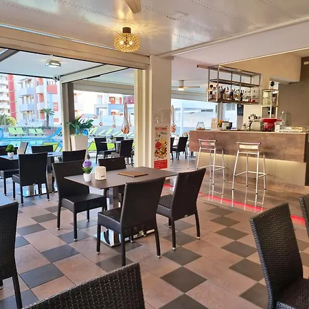 Hotel Alexander-3