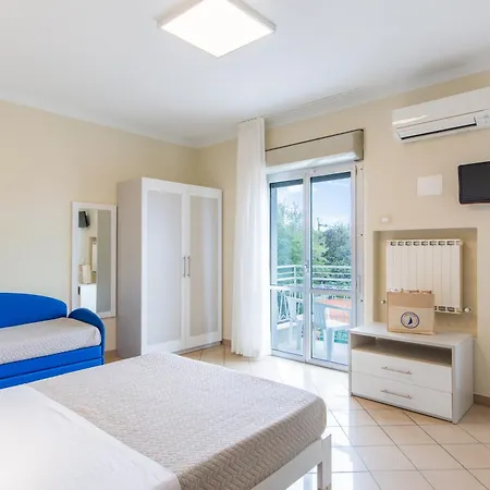 Hotel Lungomare-3