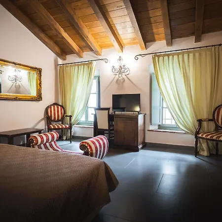 Hotel La Tavola Rotonda-2