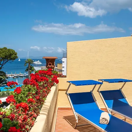 Hotel La Reginella Resort&Spa-3