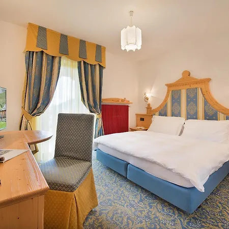 Hotel Cristallo-2