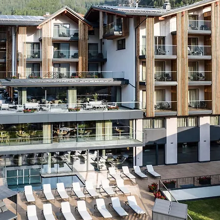 Ciampedie Luxury Alpine Spa Hotel-2