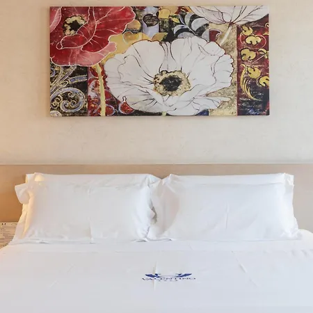 Hotel Valentino-3
