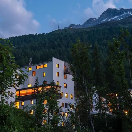 Bed&Breakfast Hotel Nives-3