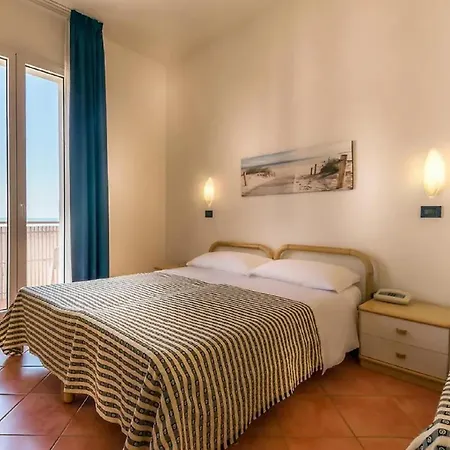 Hotel Delfino-2