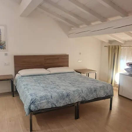 Carrera Home Appartamenti Verona - Bike Hotel-3