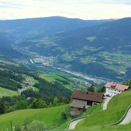 Kaserhof-2