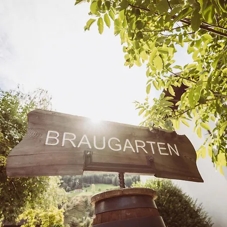 Martinerhof's Brauhotel-3
