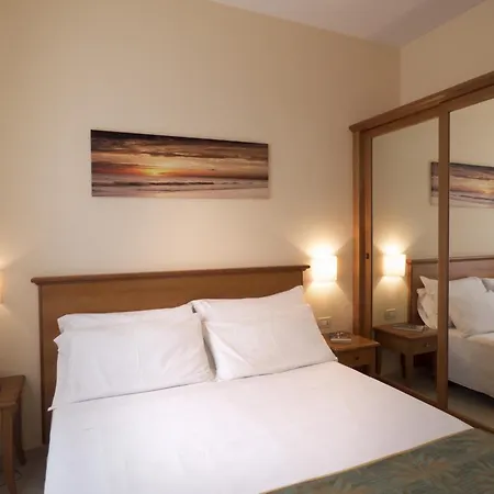Hotel Tirreno-2