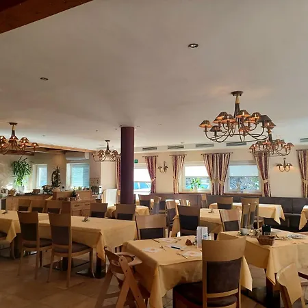 Hotel Alpin-3