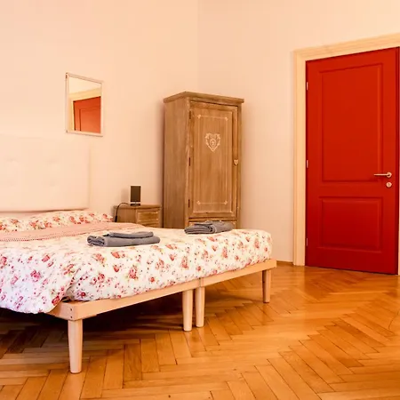 Bolzano Rooms-3