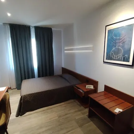 Albergo Centrale-2