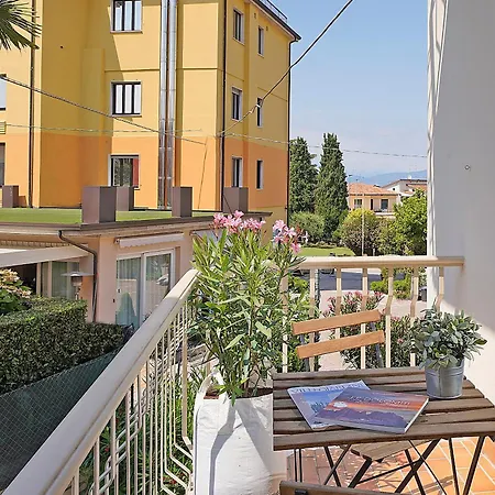Peschierahome Apartments-3