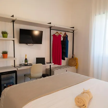 Callia Rooms Procida-3