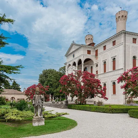 Castello Di Roncade-2