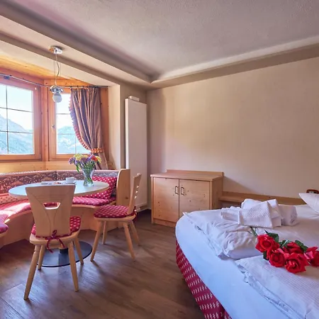 Berg Hotel Latemar Spitze-3