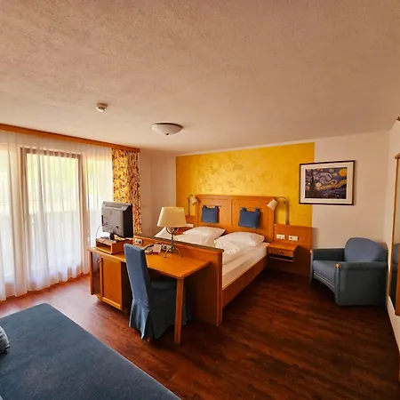 Hotel Mirabel-2