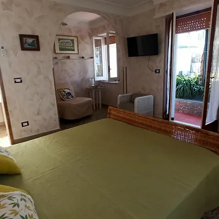 Villa dei fiori B&B-2