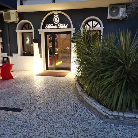 Momi'S Hotel-3