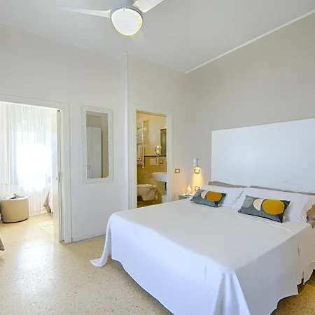 Hotel Deanna-2