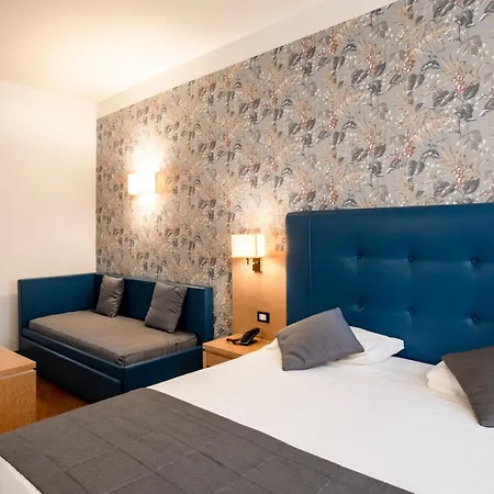 Hotel Accademia-3