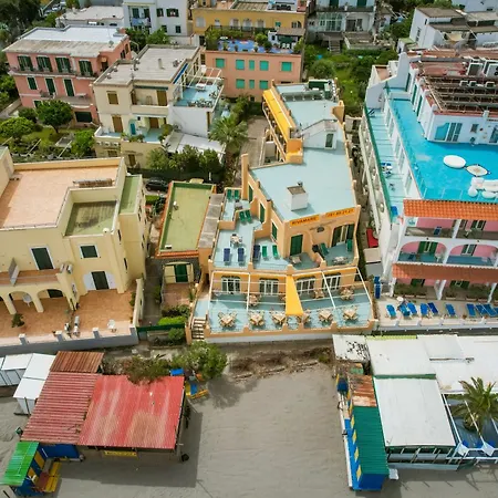 Hotel Rivamare-2
