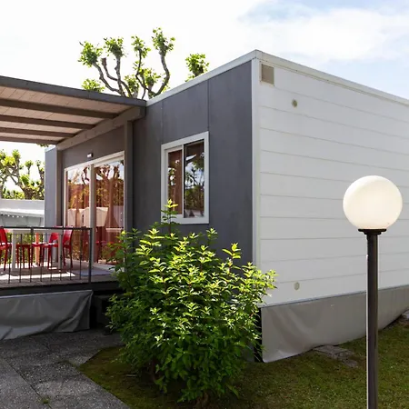 Camping Rose-3