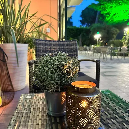 Hotel B&B Des Bains Milano Marittima-2