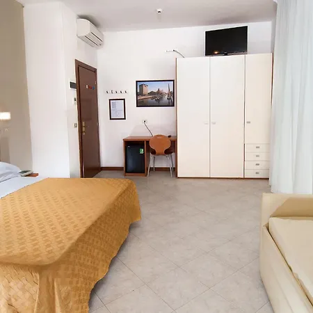 Hotel Giuliana-2