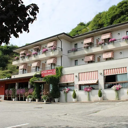 Lo Scoiattolo-3