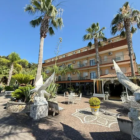 Hotel Happy Days-2