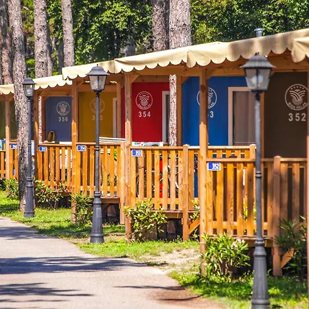 Camping Village Mare Pineta-2