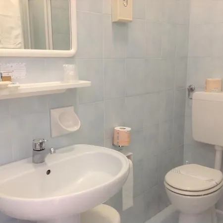 Hotel Sara-3