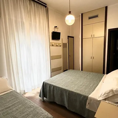 Hotel Splendid Suisse-2