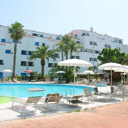 Marina Club Hotel-2