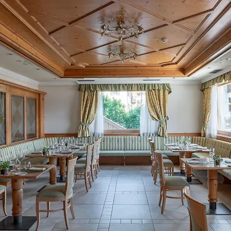 Beverly Alps Hotel & Spa-2